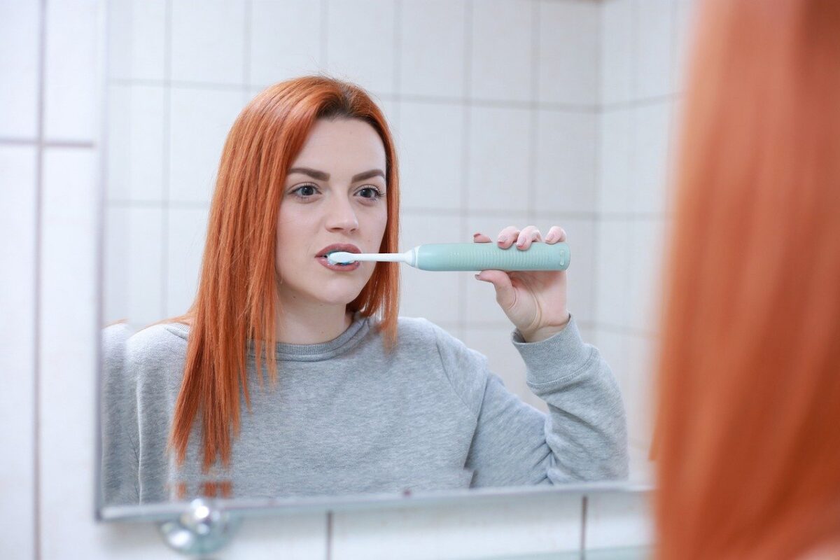 teeth, brushing teeth, dentist, The 7 Best Electric Toothbrushs for Receding Gums